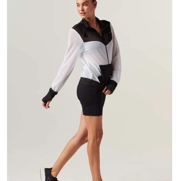 Color Blocked Jacket - Picture 5 of 5